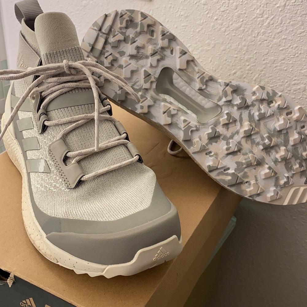 ADIDAS X PARLEY WOMEN'S TERREX HIKING Boot/Sneaker - Picture 5 of 5